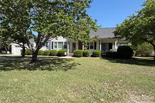 202 W Stevens Dr, Kershaw, SC 29067 - Photo 1