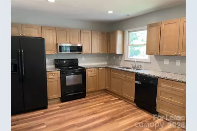 5221 Delivau Drive, Charlotte, NC 28215 - Photo 2