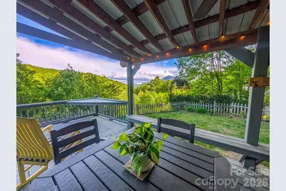 305 Majestic Mountain Drive, Burnsville, NC 28714 - Photo 16