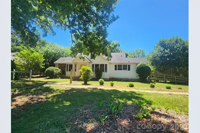 5510 Allen Road E, Charlotte, NC 28269 - Photo 2