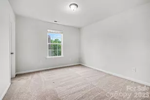 8211 Pamplin Ct, Charlotte, NC 28273 - Photo 16