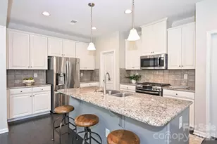 3729 Benseval Ln, Matthews, NC 28105 - Photo 12