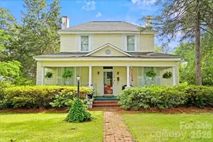110 Huger St, Cheraw, SC 29520 - Photo 1