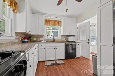 110 Huger Street, Cheraw, SC 29520 - Photo 22