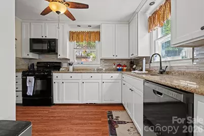 110 Huger Street, Cheraw, SC 29520 - Photo 20