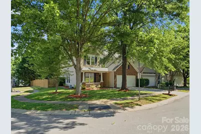 10094 Paisley Drive, Charlotte, NC 28269 - Photo 2
