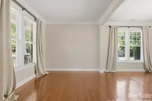 10094 Paisley Dr, Charlotte, NC 28269 - Photo 8