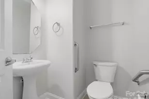 10094 Paisley Dr, Charlotte, NC 28269 - Photo 22