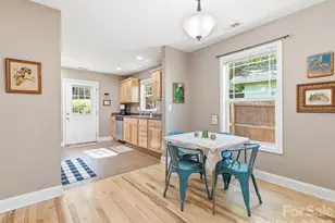 24 Hilldale Rd, Asheville, NC 28803 - Photo 18