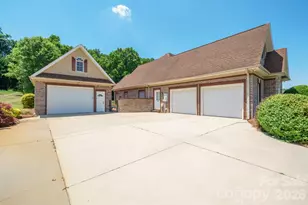 137 Natures Trail, Statesville, NC 28625 - Photo 14