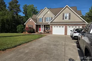 5510 Land Harbour Dr, Granite Falls, NC 28630 - Photo 2