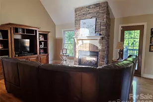 5510 Land Harbour Dr, Granite Falls, NC 28630 - Photo 6