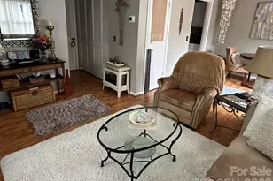 99 Willow Way, Hendersonville, NC 28739 - Photo 24