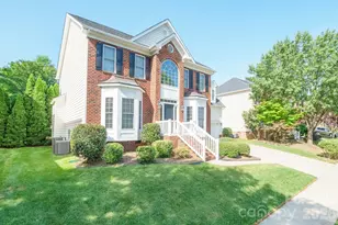 14506 Harvington Dr, Huntersville, NC 28078 - Photo 2