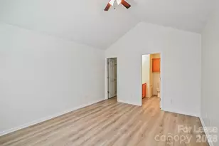 10630 Sleigh Bell Ln, Charlotte, NC 28216 - Photo 18
