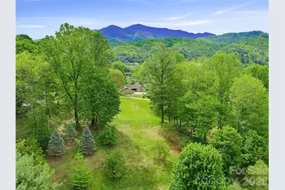 210 Shepard Way, Burnsville, NC 28714 - Photo 4