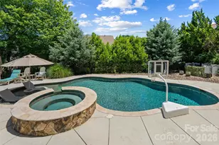 6008 Langham Ct, Charlotte, NC 28269 - Photo 40