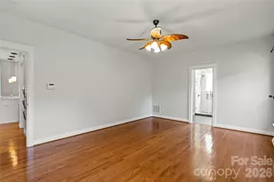 6008 Langham Ct, Charlotte, NC 28269 - Photo 20
