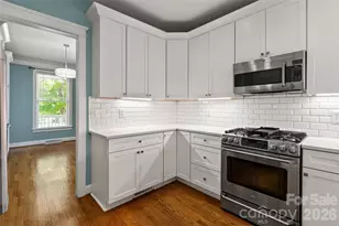 6008 Langham Ct, Charlotte, NC 28269 - Photo 14