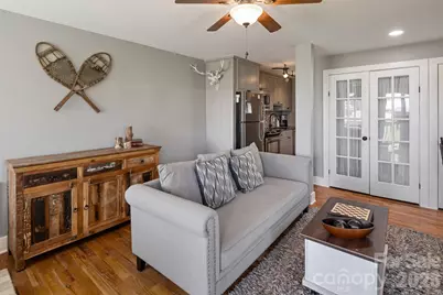 301 Pinnacle Inn Road #4103, Beech Mountain, NC 28604 - Photo 1