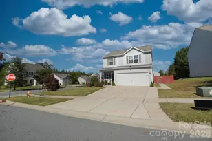 9728 Crooms Ct, Charlotte, NC 28215 - Photo 1