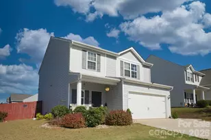 9728 Crooms Ct, Charlotte, NC 28215 - Photo 2