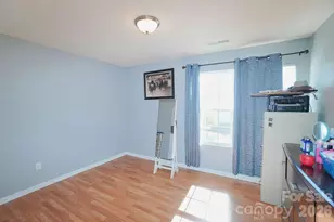 9728 Crooms Ct, Charlotte, NC 28215 - Photo 16