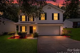 2114 Pleasant Dale Dr, Charlotte, NC 28214 - Photo 2