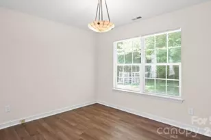 2114 Pleasant Dale Dr, Charlotte, NC 28214 - Photo 14