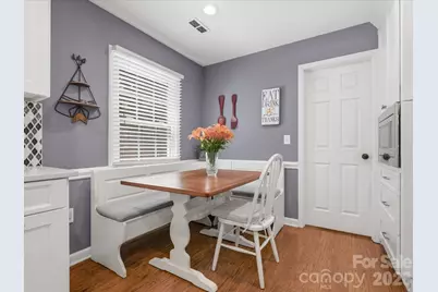 7102 Graburn Road, Charlotte, NC 28226 - Photo 14