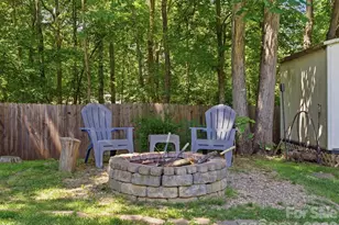 7102 Graburn Rd, Charlotte, NC 28226 - Photo 32