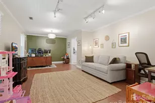7102 Graburn Rd, Charlotte, NC 28226 - Photo 40