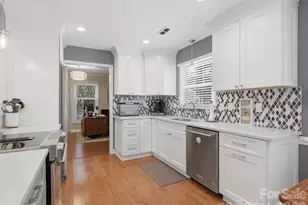 7102 Graburn Rd, Charlotte, NC 28226 - Photo 12