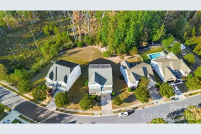 15504 Oleander Drive, Charlotte, NC 28278 - Photo 2