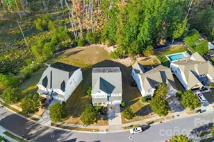 15504 Oleander Dr, Charlotte, NC 28278 - Photo 2