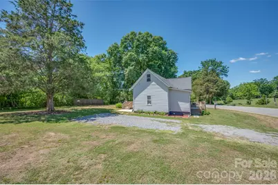 288 Middle Street, Ellenboro, NC 28040 - Photo 2