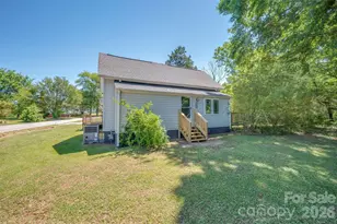 288 Middle St, Ellenboro, NC 28040 - Photo 4