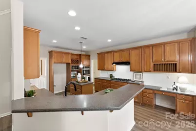 6237 Breckfield Court, Charlotte, NC 28278 - Photo 12