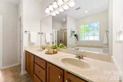 6237 Breckfield Court, Charlotte, NC 28278 - Photo 18
