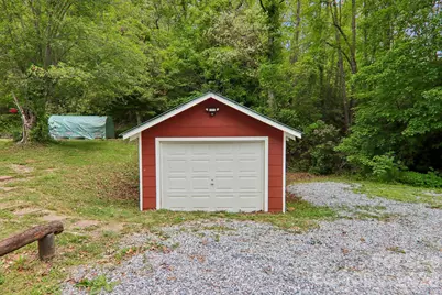 2627 White Oak Road, Burnsville, NC 28714 - Photo 32