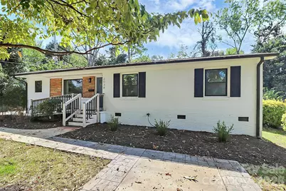 2038 Sandhurst Drive, Charlotte, NC 28205 - Photo 2