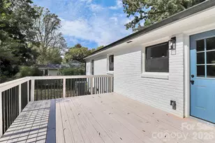 2038 Sandhurst Dr, Charlotte, NC 28205 - Photo 34
