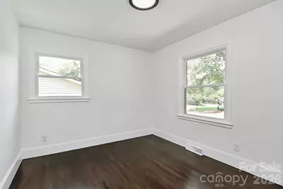 2038 Sandhurst Drive, Charlotte, NC 28205 - Photo 24