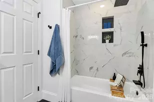 2038 Sandhurst Dr, Charlotte, NC 28205 - Photo 32