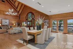 9719 9 Eagles Ln, Charlotte, NC 28278 - Photo 10