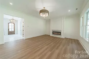 2648 Roslyn Ave, Charlotte, NC 28208 - Photo 12