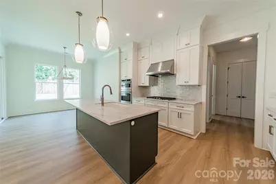 2648 Roslyn Avenue, Charlotte, NC 28208 - Photo 16
