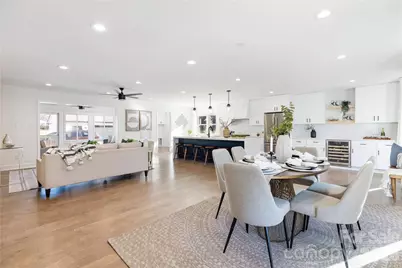 6401 Park South Drive, Charlotte, NC 28210 - Photo 4