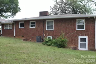 507 Dakota St, Kannapolis, NC 28083 - Photo 2