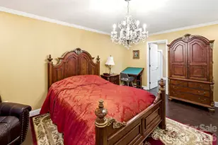 327 Sherry St, Rutherfordton, NC 28139 - Photo 12